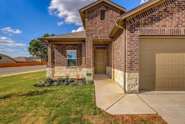 Building Photo - 3513 Blazeby Dr
