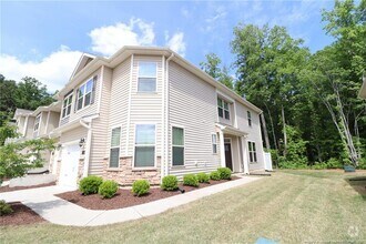 Building Photo - 1103 Compass Dr