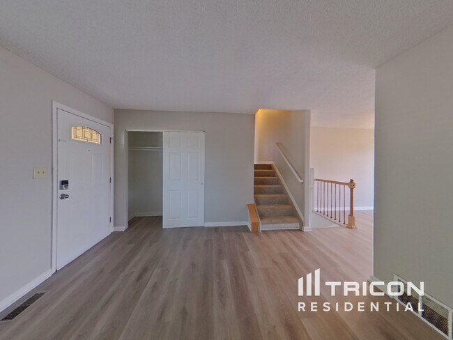 Building Photo - 7520 Dove Creek Cir