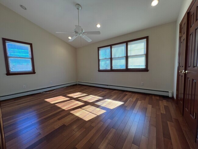 Foto del edificio - 3849 Wesley St