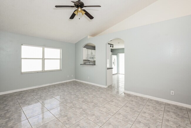 Foto del edificio - 3313 Cypress Point Cir