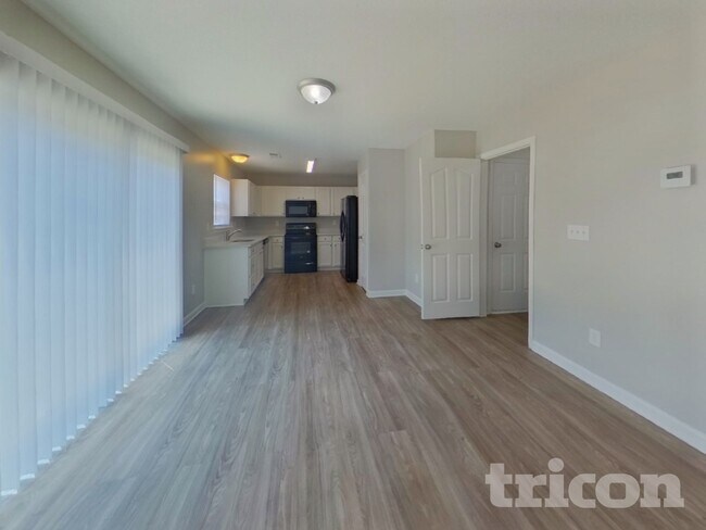 Foto del edificio - 12724 Deaton Hill Dr