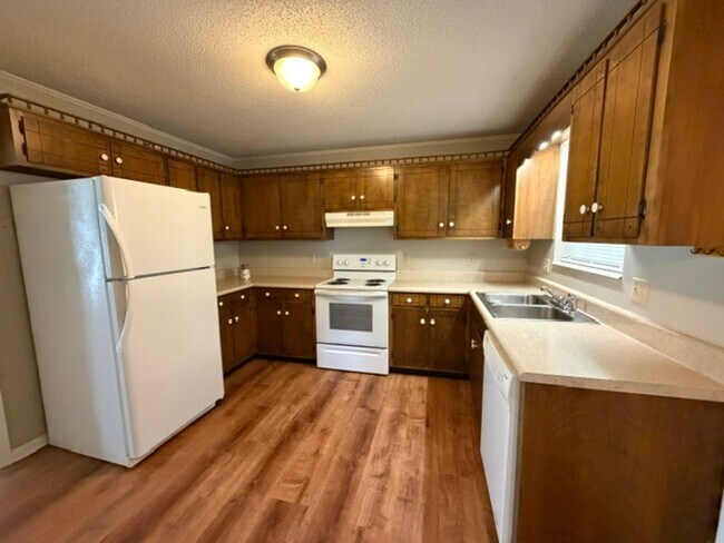 Foto del edificio - 632 41st St NE