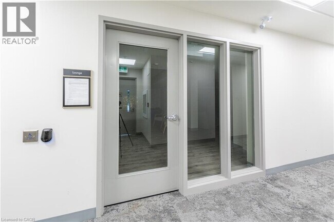 Photo du bâtiment - 1101 Lackner Pl