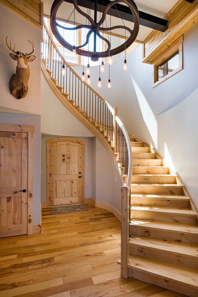 Building Photo - Shorehaus Lofts