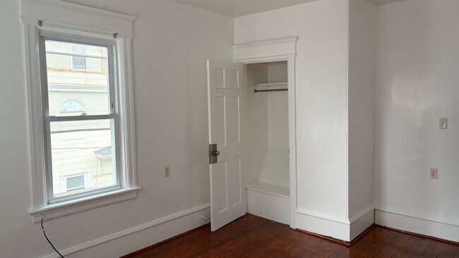 Foto del edificio - 14 S Raleigh Ave