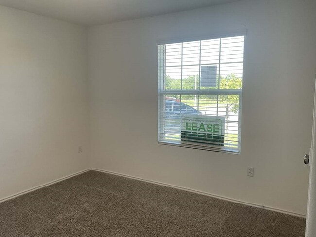 Foto del edificio - 10537 Steinbeck Dr