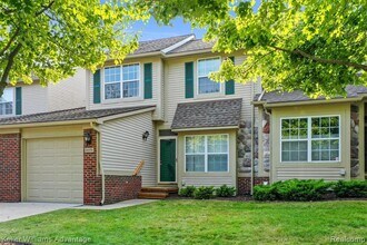 Building Photo - 31173 Livingston Dr