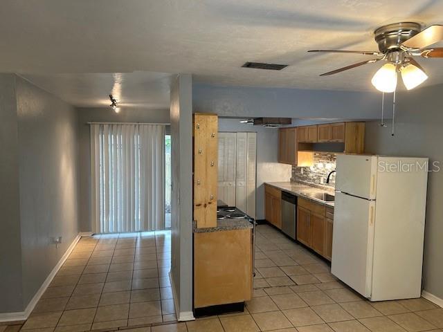 Foto del edificio - 6124 SW 11th Pl