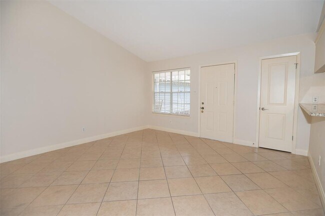 Foto del edificio - 4510 Brown Bark Pl