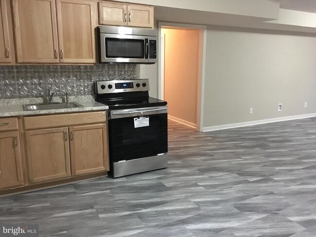 Foto del edificio - 2827 SLINGERLAND Dr