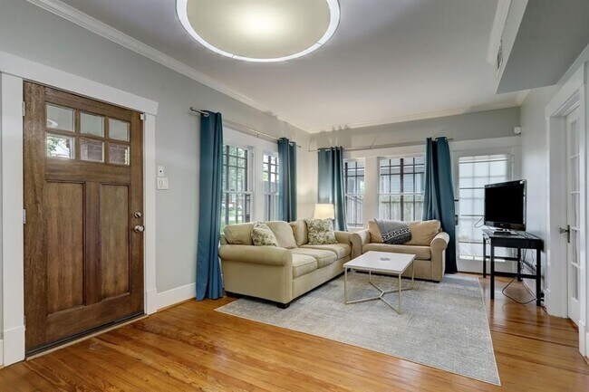 Foto del edificio - 1127 Harvard St