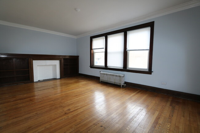 Building Photo - 11106 S Parnell Ave