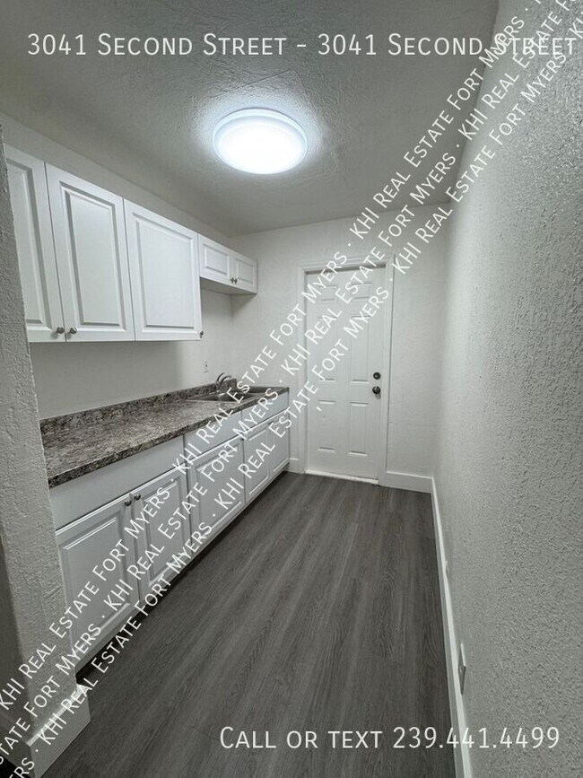 Foto del edificio - 3041 Second Street - 3041 Second Street-3