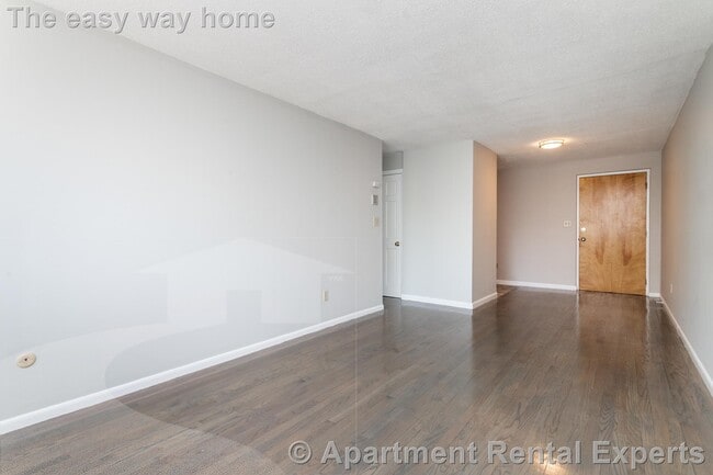 Building Photo - 14 Murdock St