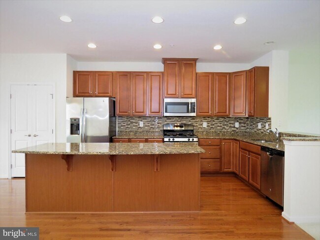 Building Photo - 22341 Honey Hill Ln