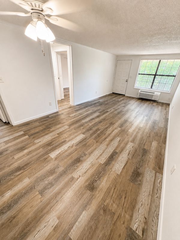 Foto del edificio - 420-420 MILLS STREET, 20