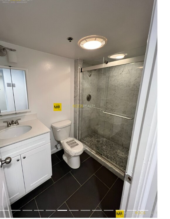 Foto del edificio - 102 Queensberry St