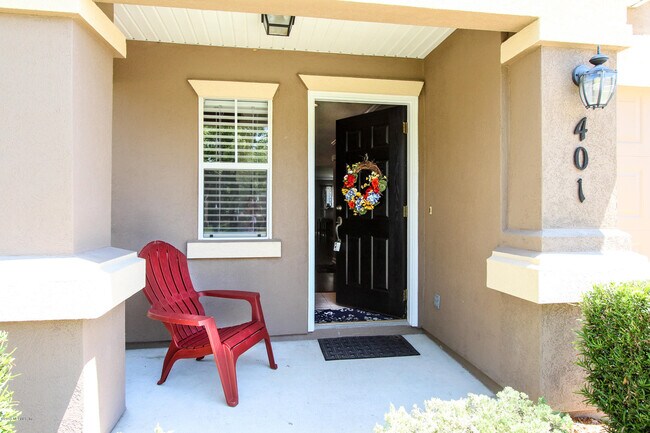 Foto del edificio - 1500 Calming Water Dr