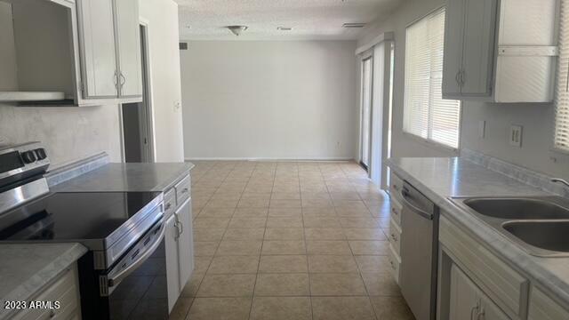 Foto del edificio - 2918 W Glendale Ave