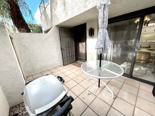 Foto del edificio - 45405 Lupine Ln