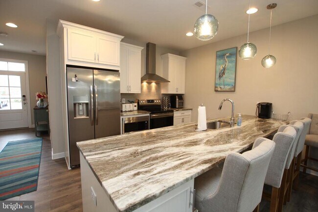 Foto del edificio - 17701 WILKENS Way