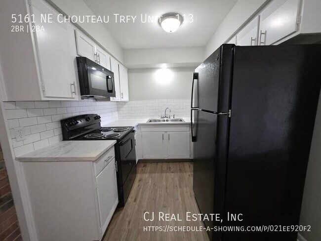 Foto del edificio - 5161 NE Chouteau Trafficway