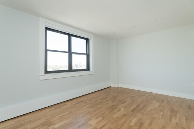Foto del edificio - 1390 Columbia Rd