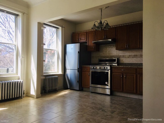 Building Photo - 2 br, 1 bath  - 650 19th St