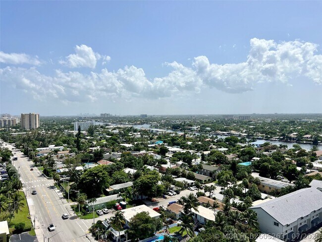 Foto del edificio - 111 Briny Ave