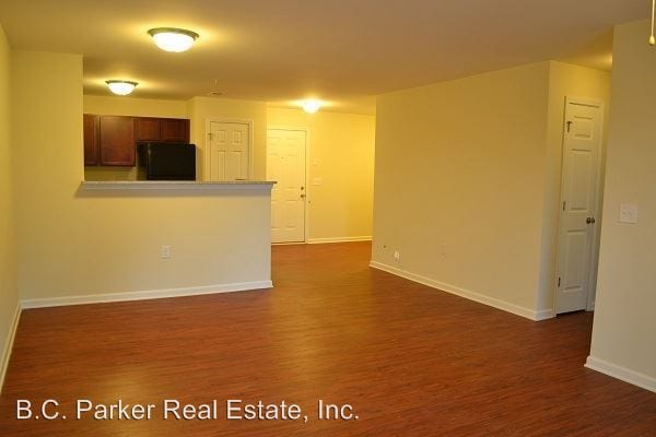 Building Photo - 2729-2731 Kirkwood Dr