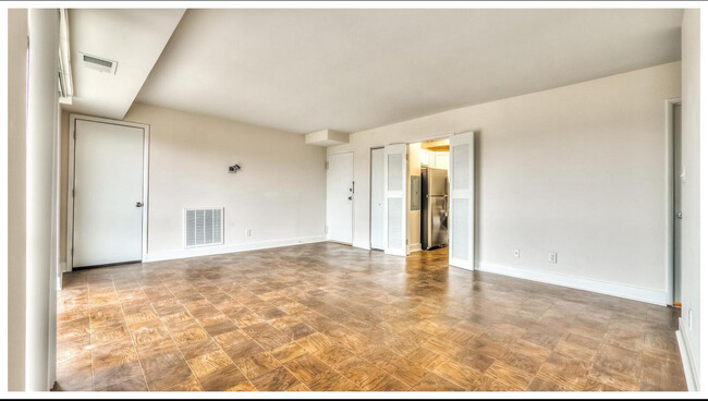 Building Photo - 10850 Green Mountain Cir