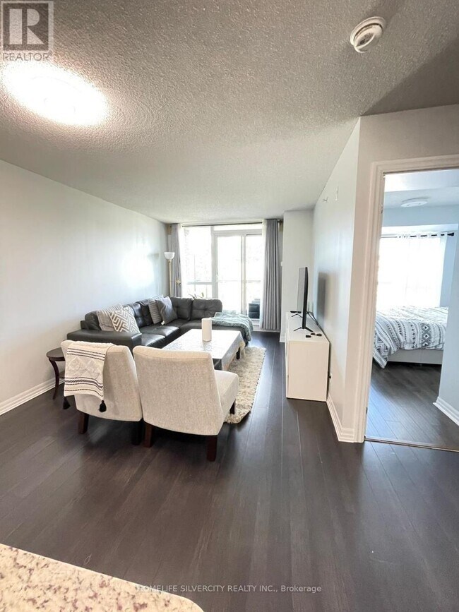 Building Photo - 80 Esther Lorrie Dr