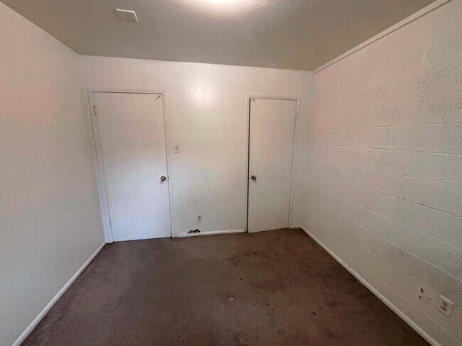 Foto del edificio - 634 N 8th W