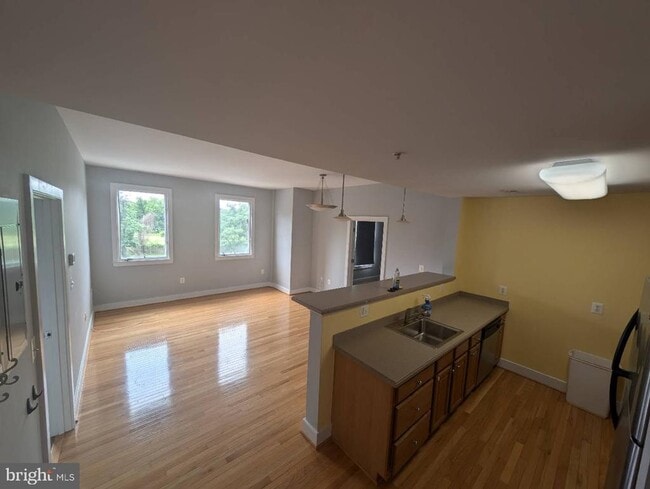 Building Photo - 400 Renfro Dr