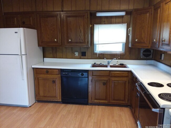Foto del edificio - 8454 Braewick Dr