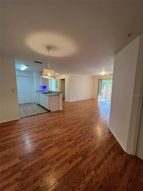 Foto del edificio - 5471 Vineland Rd