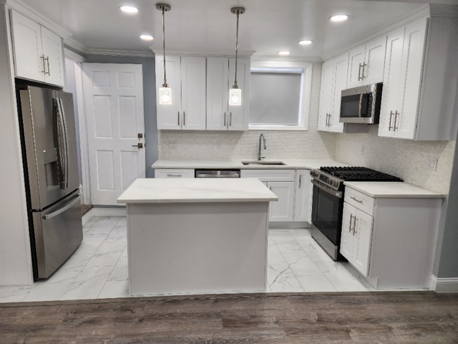 Photo - 132A Hawthorne Ave Apartment