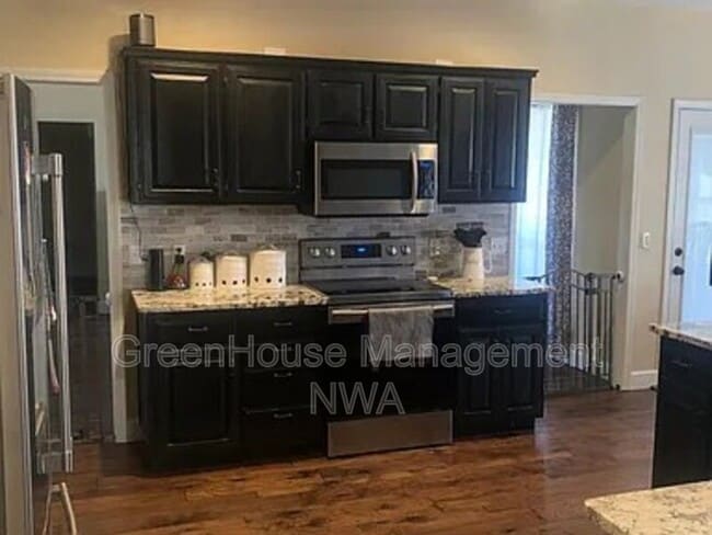 Building Photo - 1207 Mallard Ln