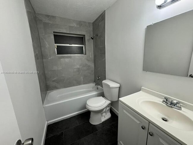 Building Photo - 1051 NW 27th Ave