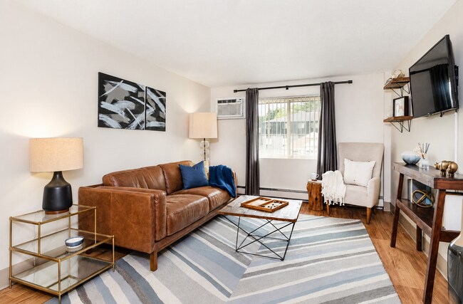 Foto del edificio - Pine Brook Place Apartments