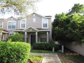 Building Photo - 1402 Blue Magnolia Rd