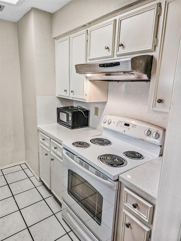 Foto del edificio - 2706 Salado St