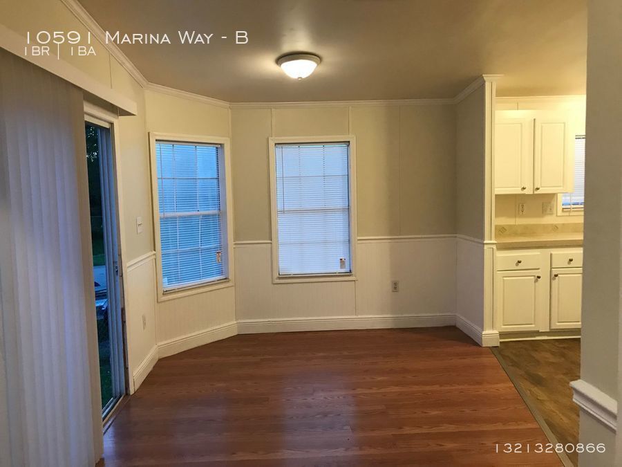 Primary Photo - 10591 Marina Way