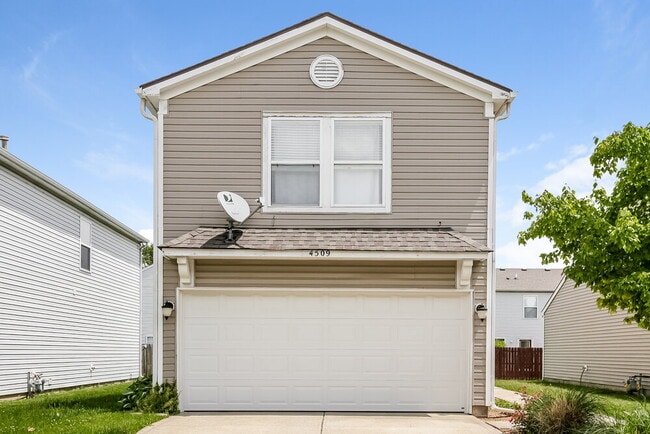 Building Photo - 4509 Connaught E Dr