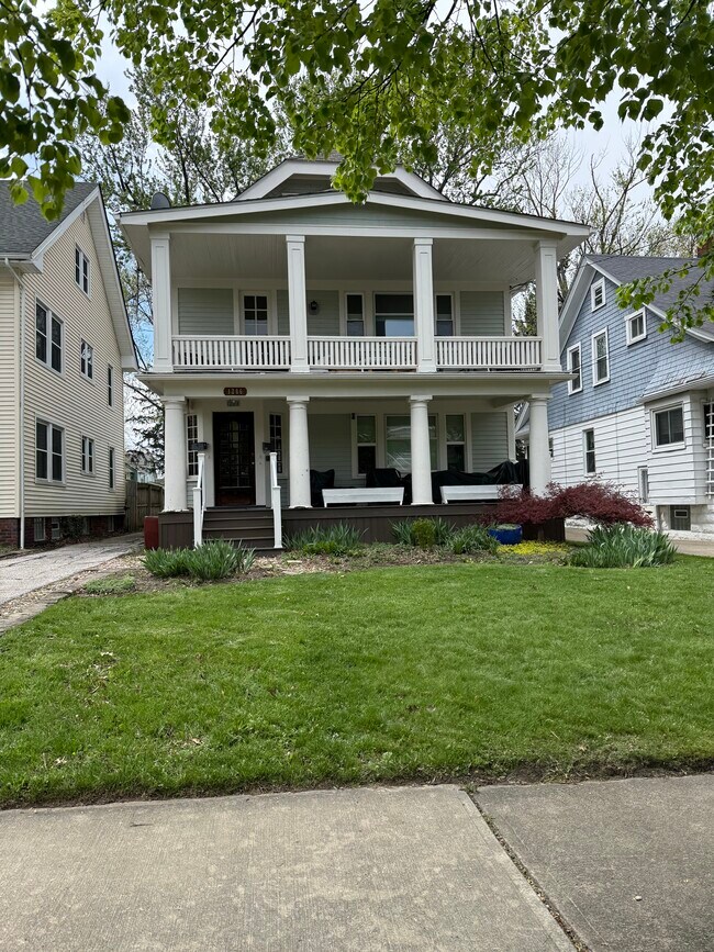 Foto del edificio - 1286 Edwards Ave