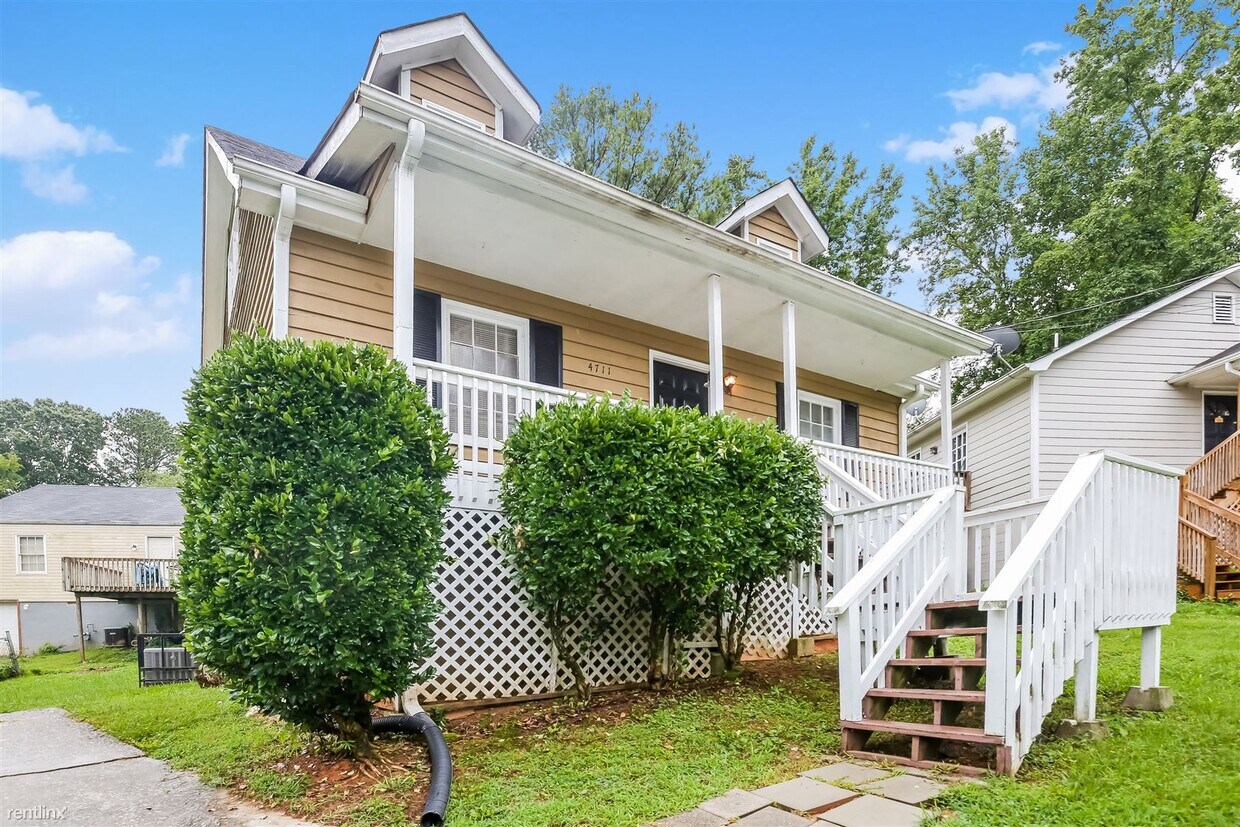 3 br, 2 bath House 4711 PEBBLE Court House for Rent in Buford, GA