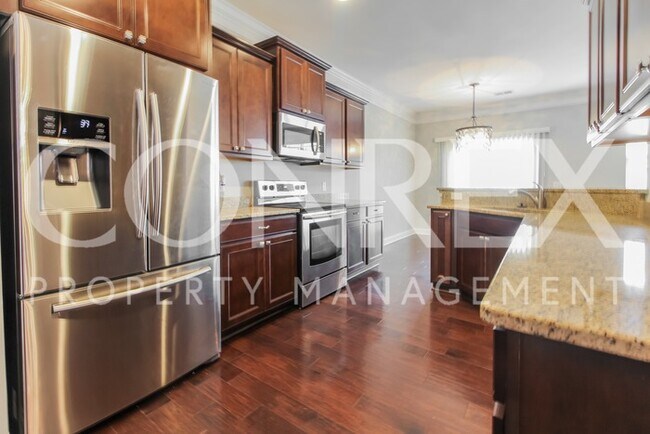 Foto del edificio - 145 Windsor Creek Ct