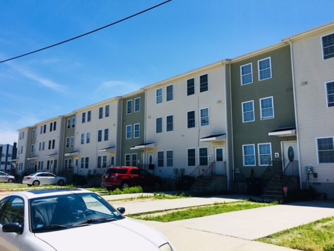 Building Photo - 212 Chalfonte Ave