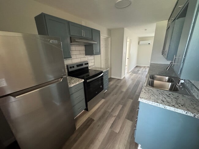 Foto del edificio - 2402 S 20th St